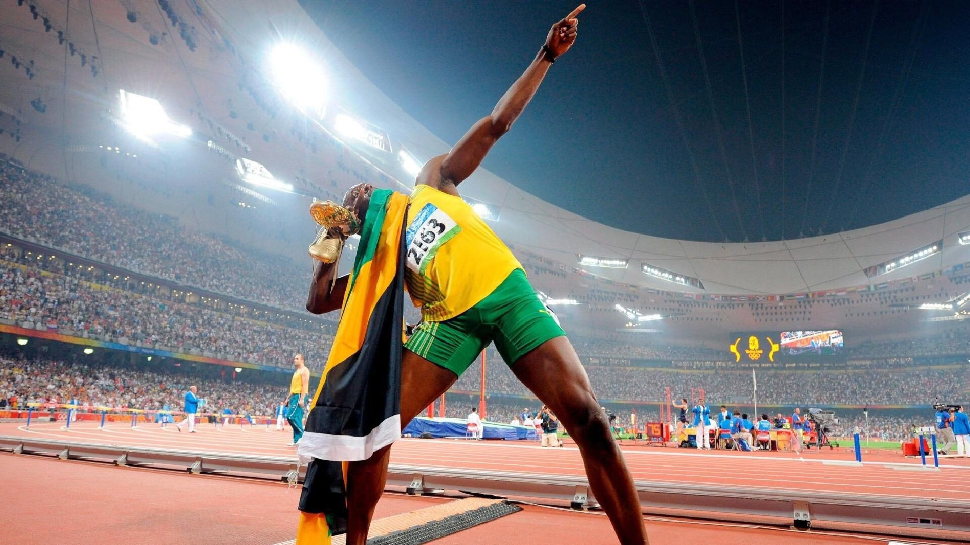 2024年国际马拉松盛事落幕,肯尼亚选手再创赛道纪录