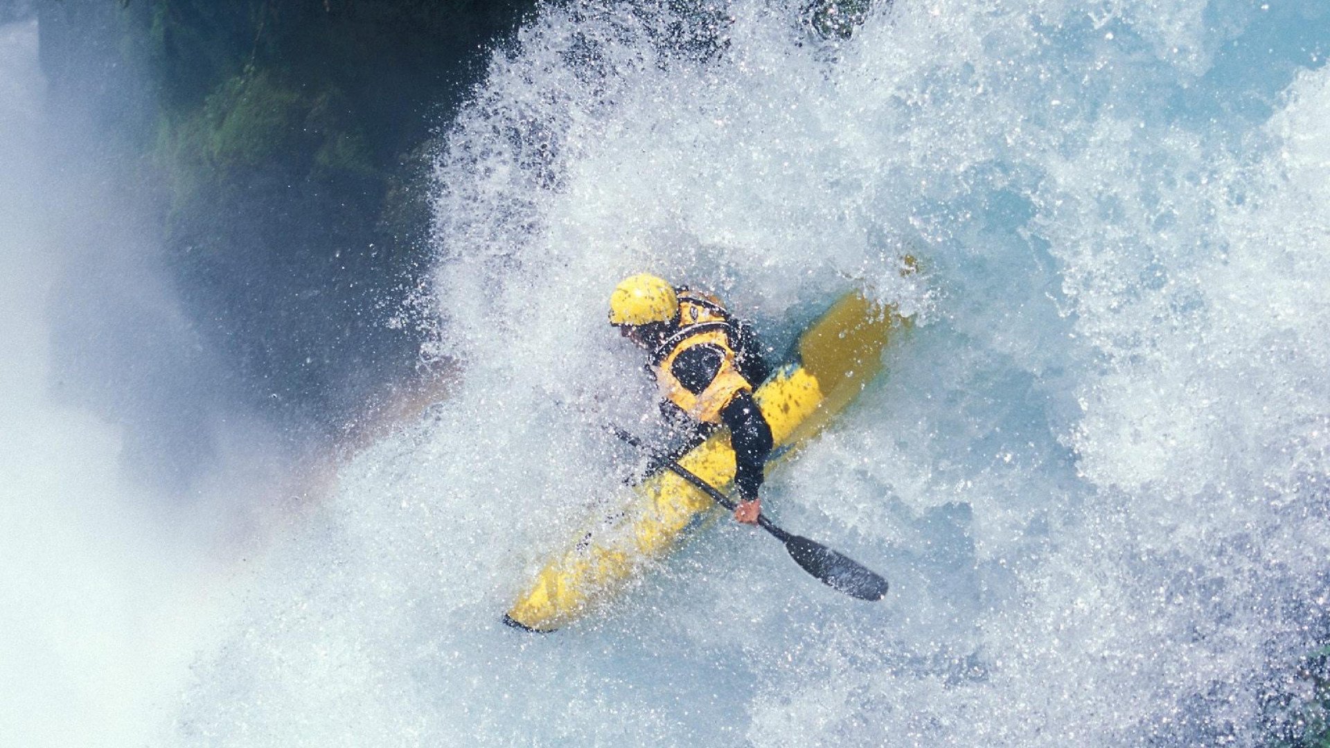 国际帆船赛圆满落幕 东道主队勇夺桂冠